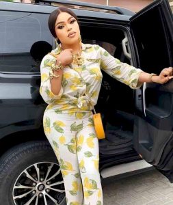 Sabinus Ridicules Bobrisky For Flaunting Her 'Fresh' Leg Online